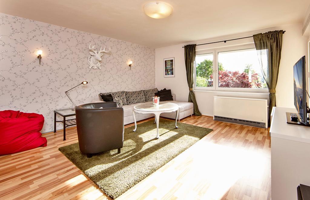 Apartment Sir George Гармиш-Партенкирхен Стая снимка