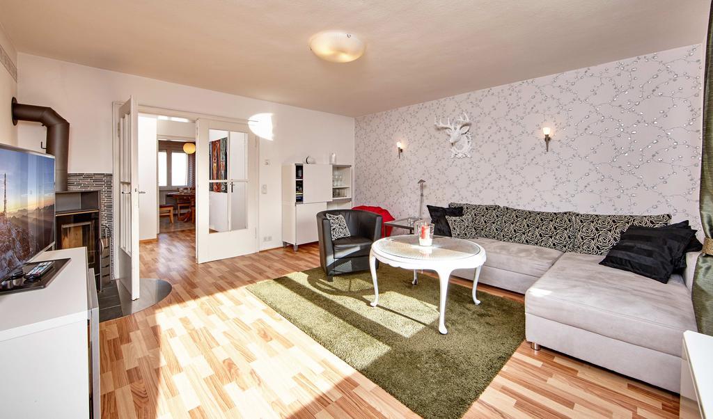 Apartment Sir George Гармиш-Партенкирхен Стая снимка